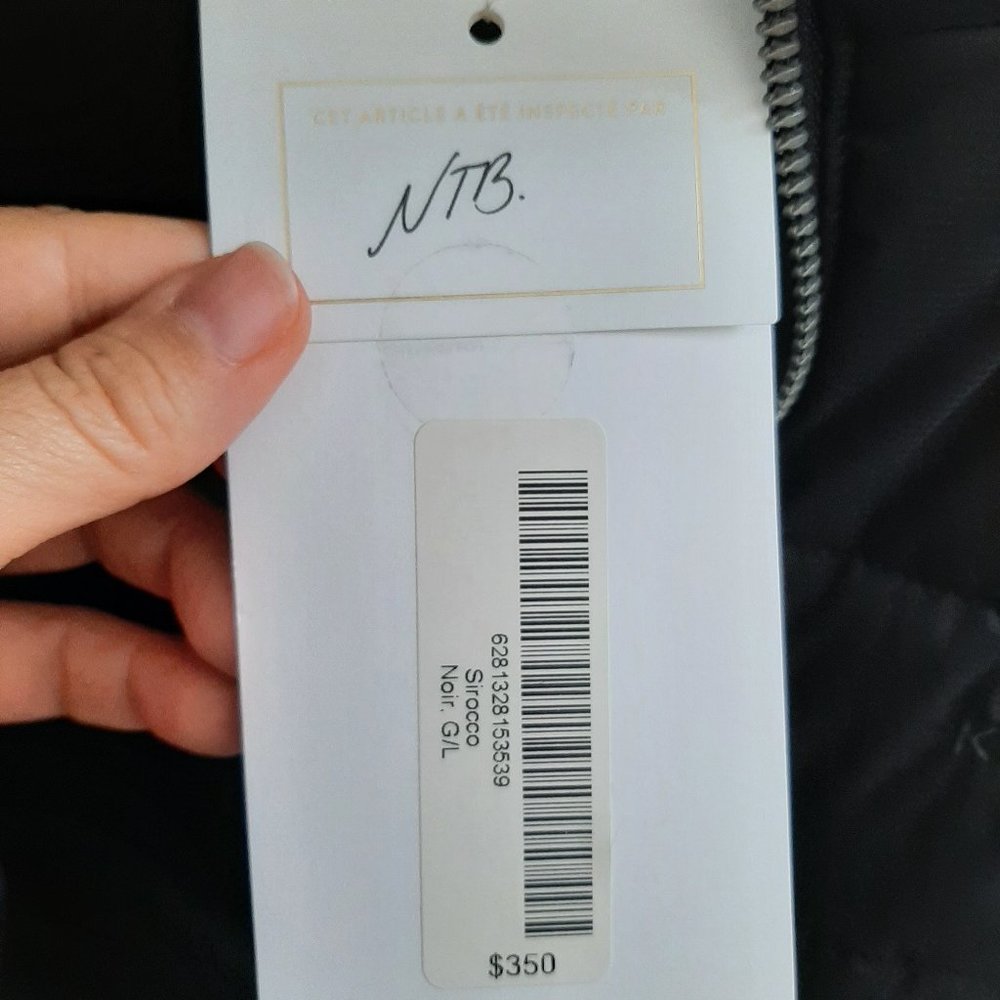 Vest - Picture 13 of 13